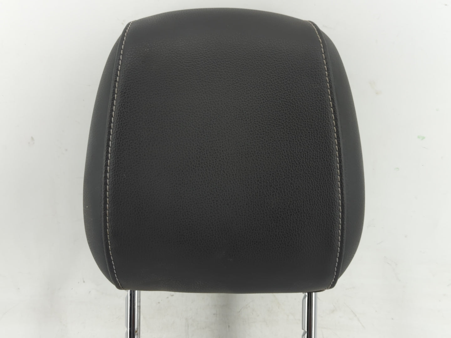 2016-2019 Ford Escape Headrest Head Rest Front Driver Passenger Seat - Oemusedautoparts1.com