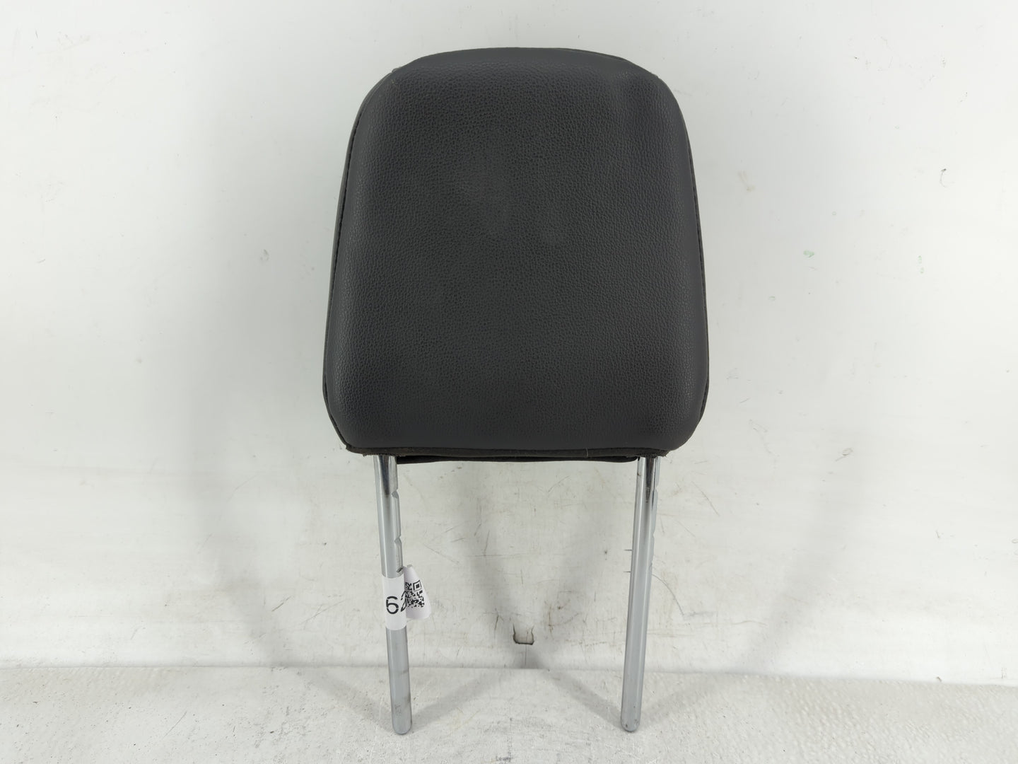 2016-2019 Ford Escape Headrest Head Rest Front Driver Passenger Seat - Oemusedautoparts1.com