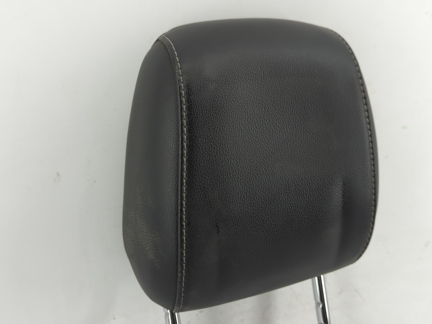 2015-2019 Ford Escape Headrest Head Rest Front Driver Passenger Seat - Oemusedautoparts1.com