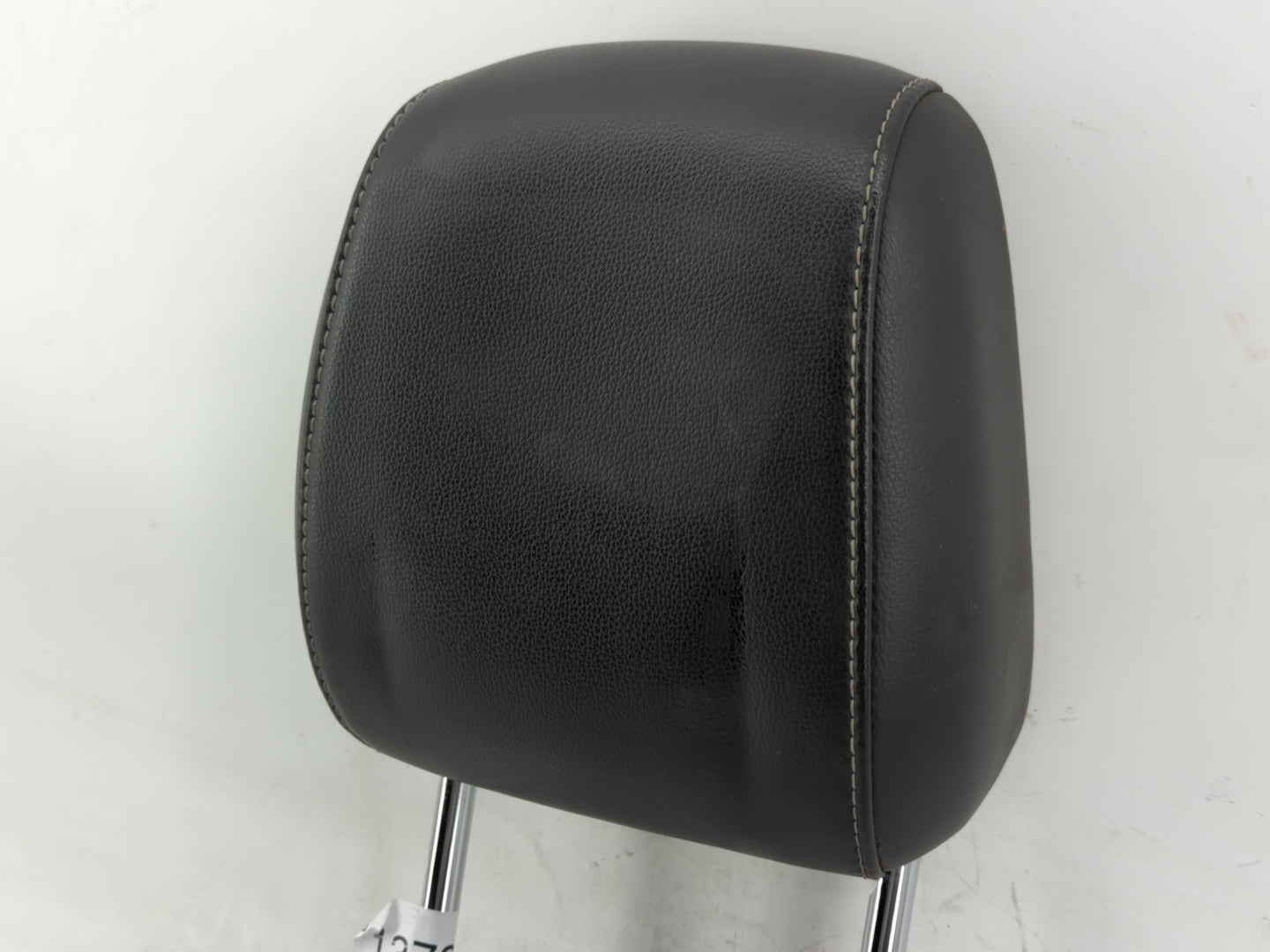 2015-2019 Ford Escape Headrest Head Rest Front Driver Passenger Seat - Oemusedautoparts1.com