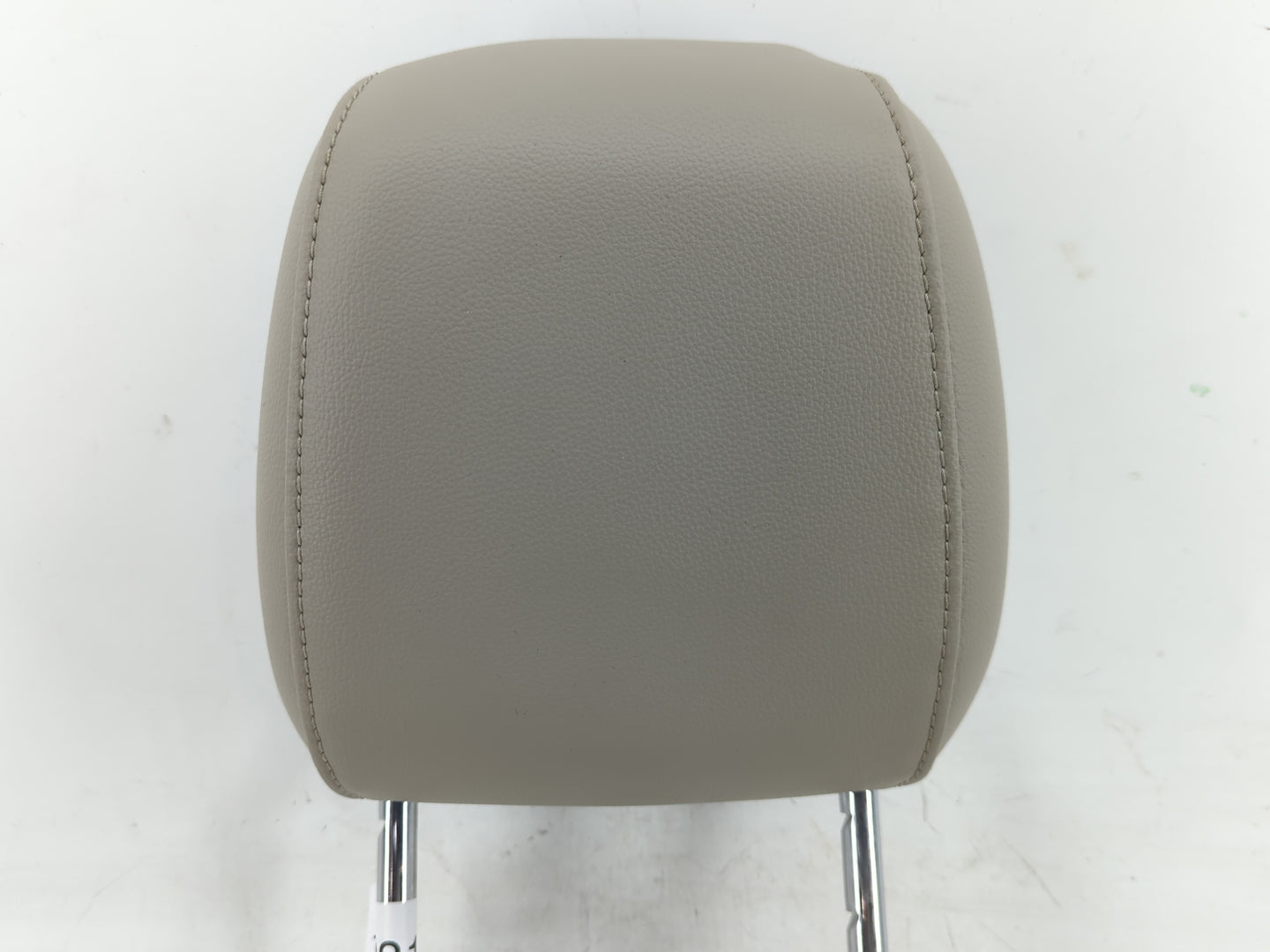 2015-2019 Ford Escape Headrest Head Rest Front Driver Passenger Seat - Oemusedautoparts1.com