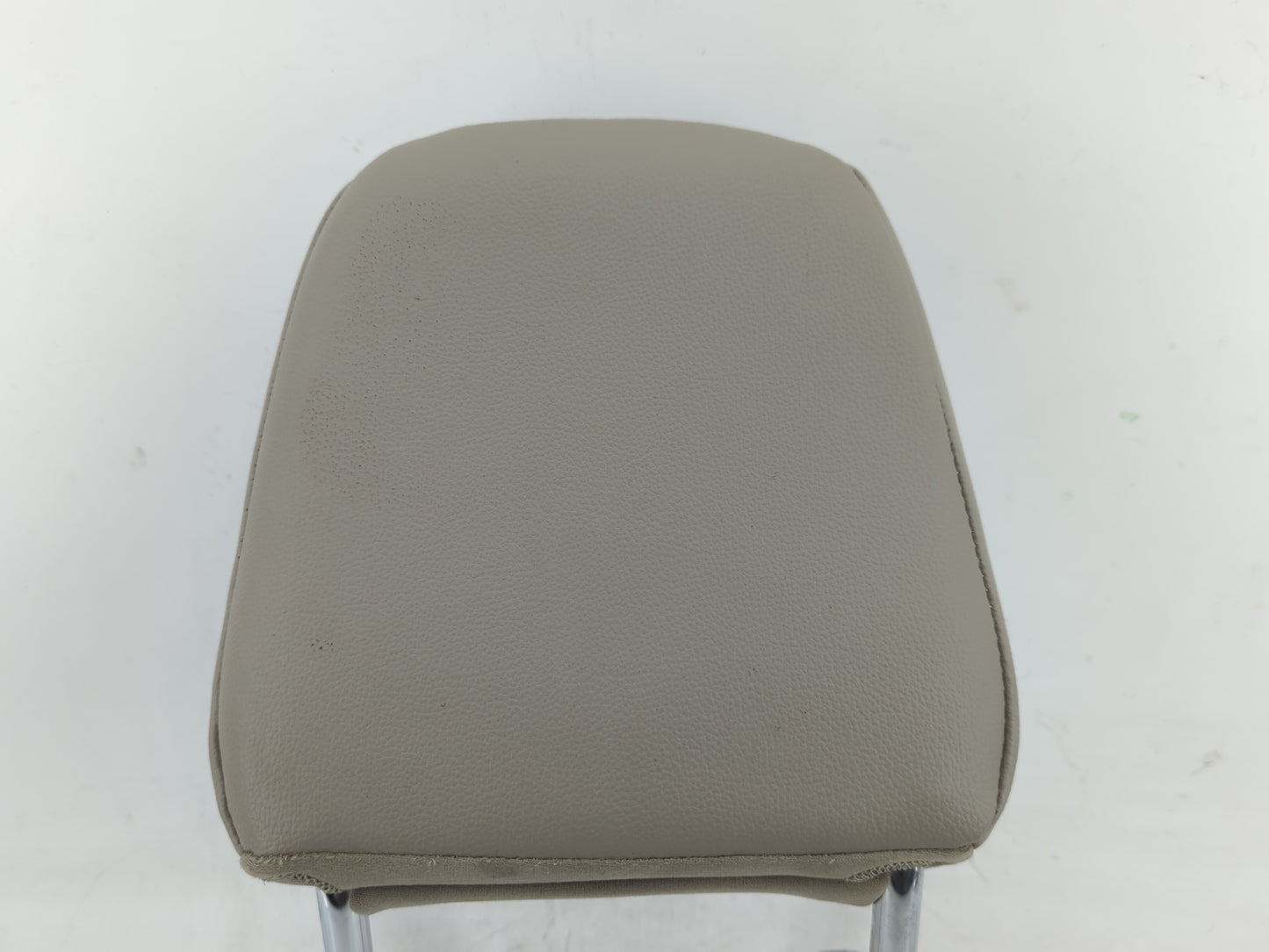 2015-2019 Ford Escape Headrest Head Rest Front Driver Passenger Seat - Oemusedautoparts1.com