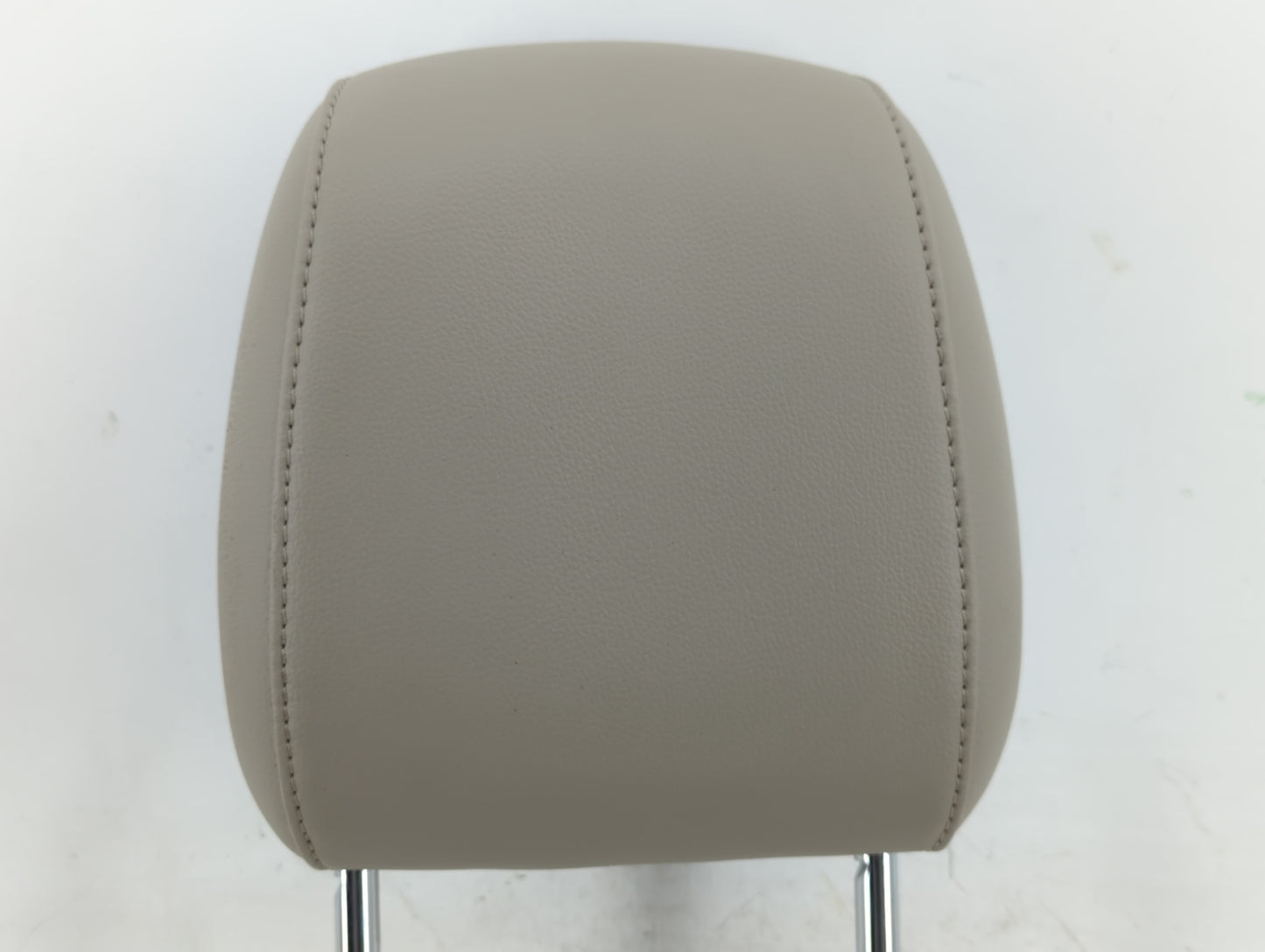2017-2019 Ford Escape Headrest Head Rest Front Driver Passenger Seat Fits Fits 2017 2018 2019 OEM Used Auto Parts - Oemuseda