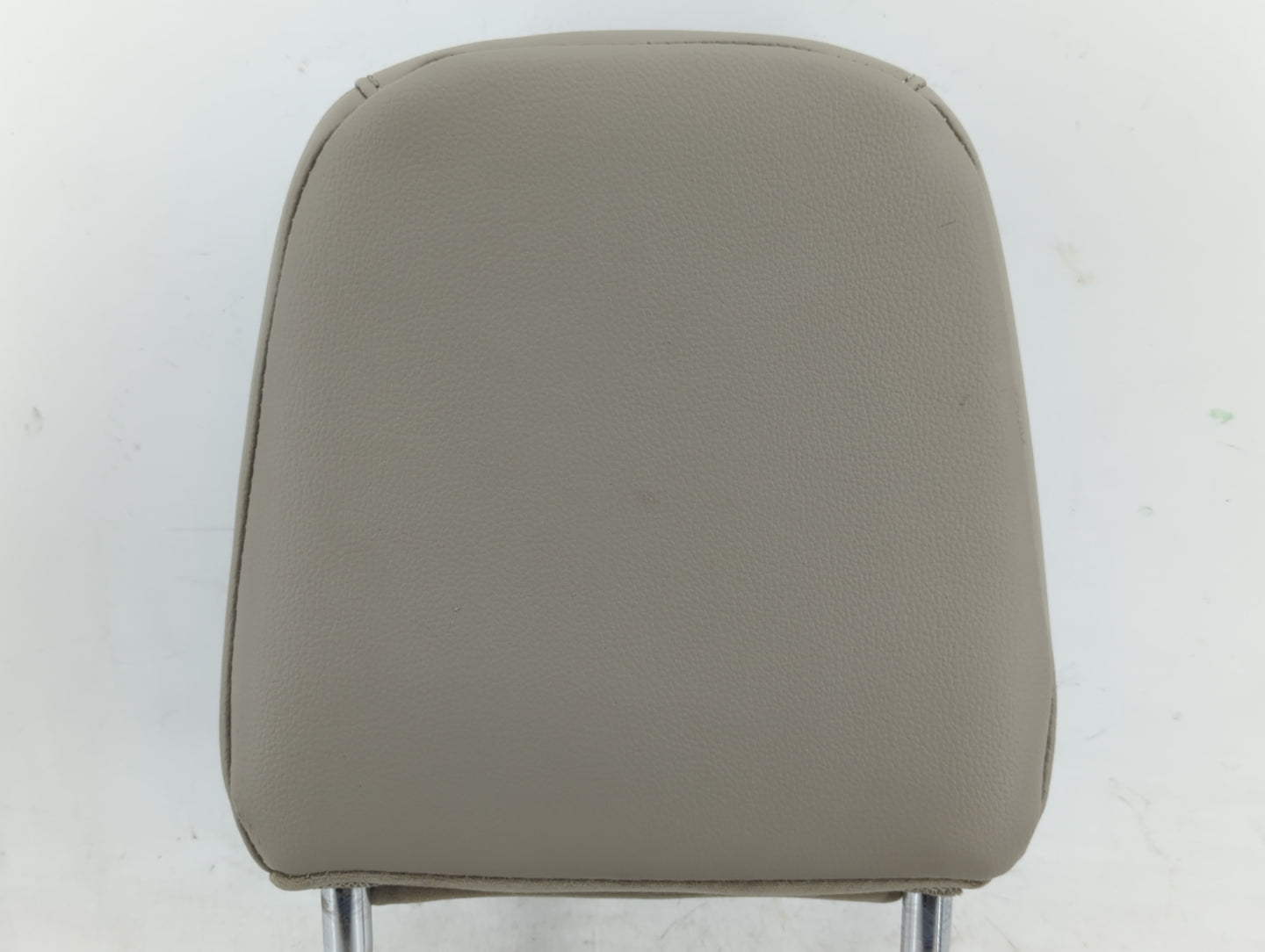 2017-2019 Ford Escape Headrest Head Rest Front Driver Passenger Seat Fits Fits 2017 2018 2019 OEM Used Auto Parts - Oemuseda