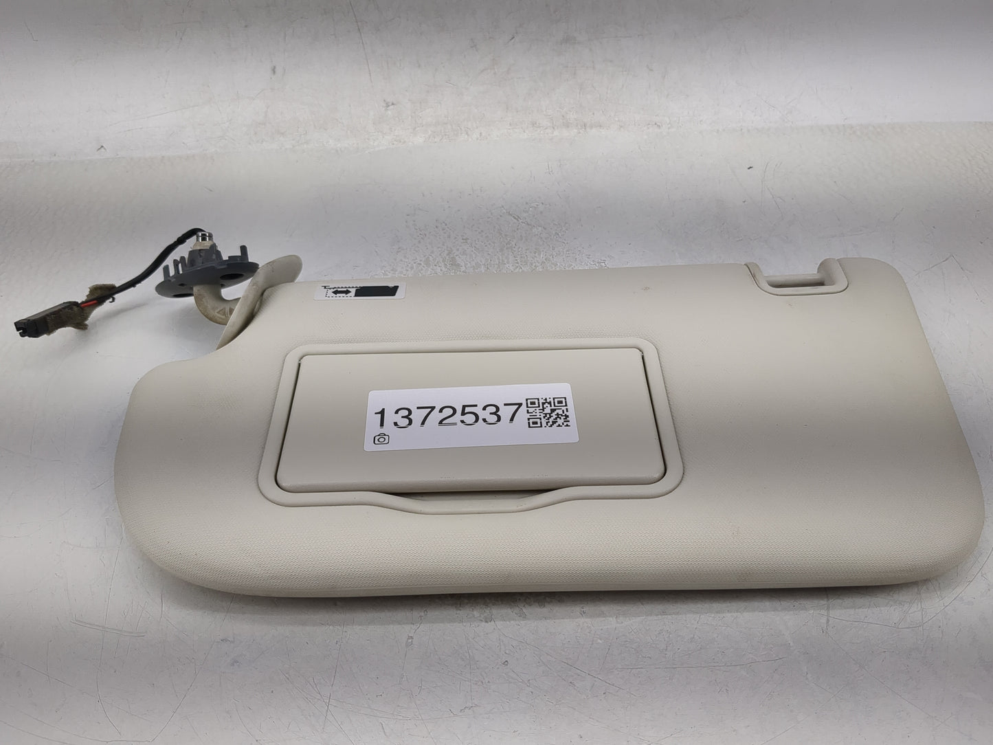 2013-2019 Ford Escape Sun Visor Shade Replacement Driver Left Mirror Fits Fits 2013 2014 2015 2016 2017 2018 2019 OEM Used A