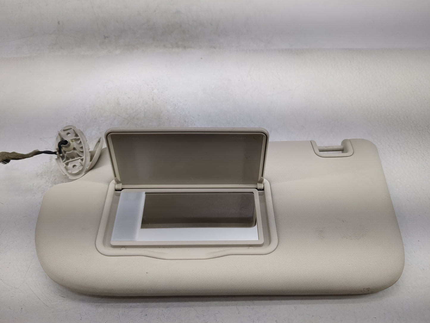 2013-2019 Ford Escape Sun Visor Shade Replacement Driver Left Mirror Fits Fits 2013 2014 2015 2016 2017 2018 2019 OEM Used A