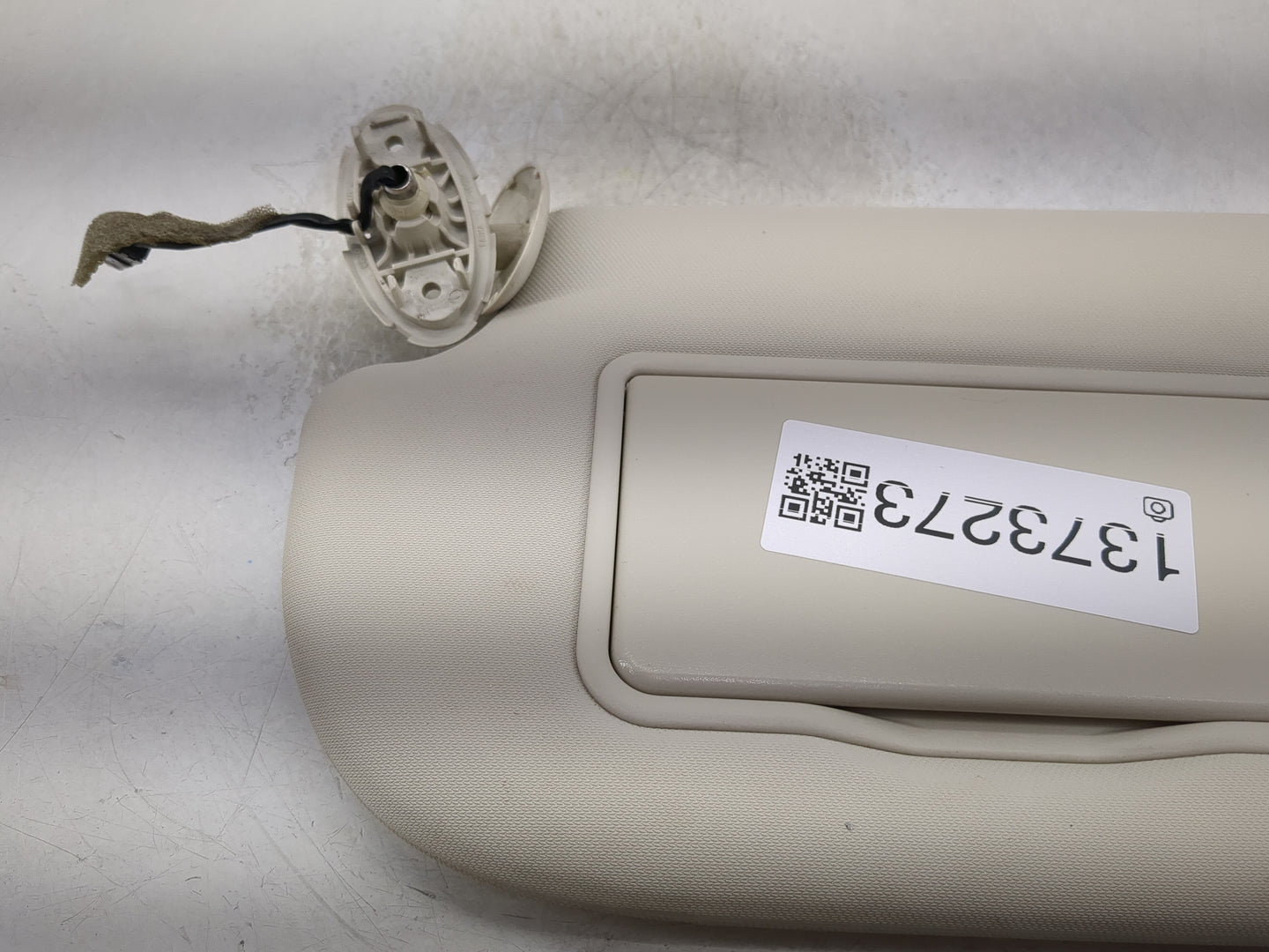 2013-2019 Ford Escape Sun Visor Shade Replacement Driver Left Mirror Fits Fits 2013 2014 2015 2016 2017 2018 2019 OEM Used A
