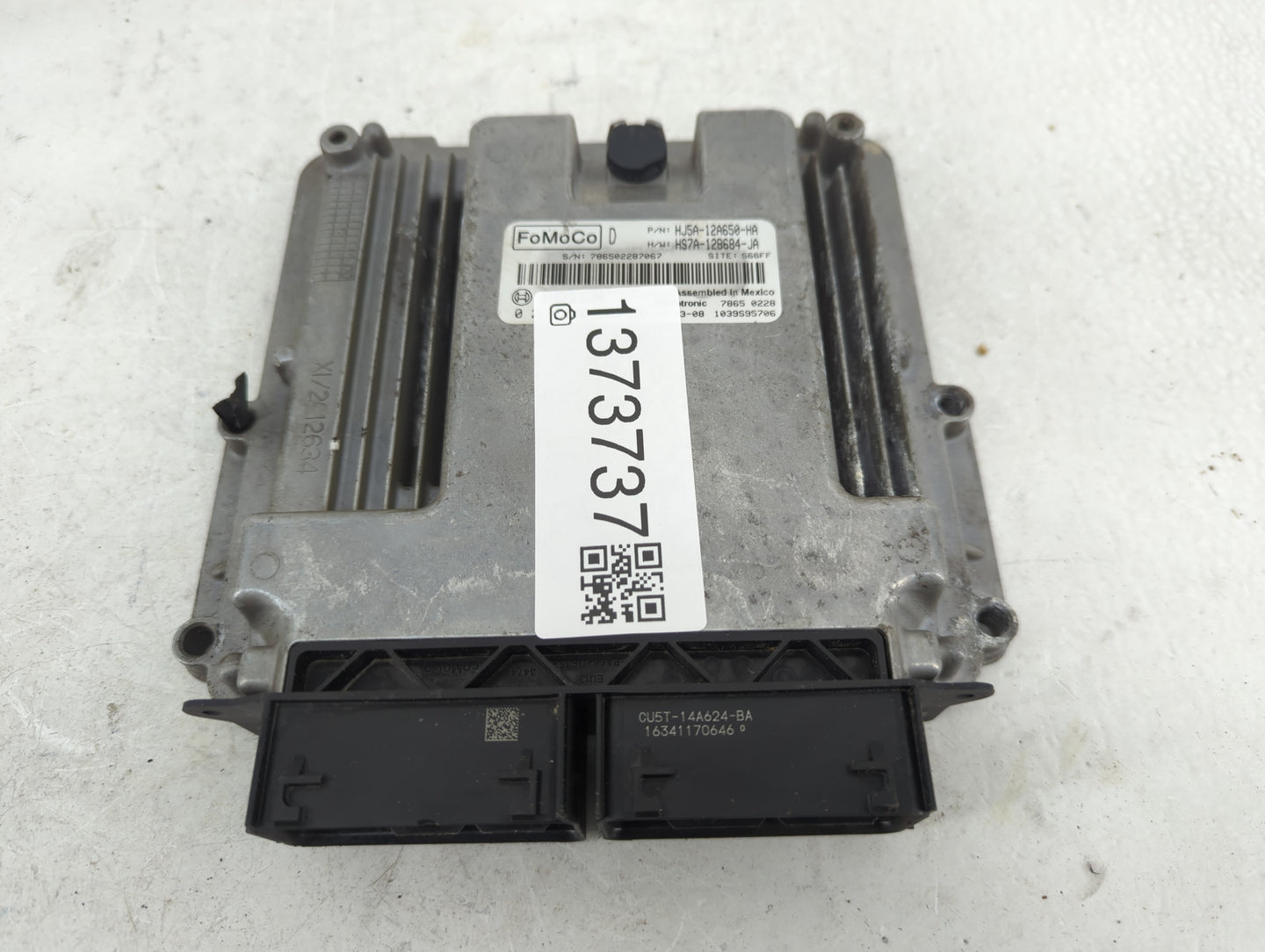 2017-2018 Ford Escape PCM Engine Control Computer ECU ECM PCU OEM P/N:HS7A-12B684-JA HJ5A-12A650-HA Fits Fits 2017 2018 OEM 