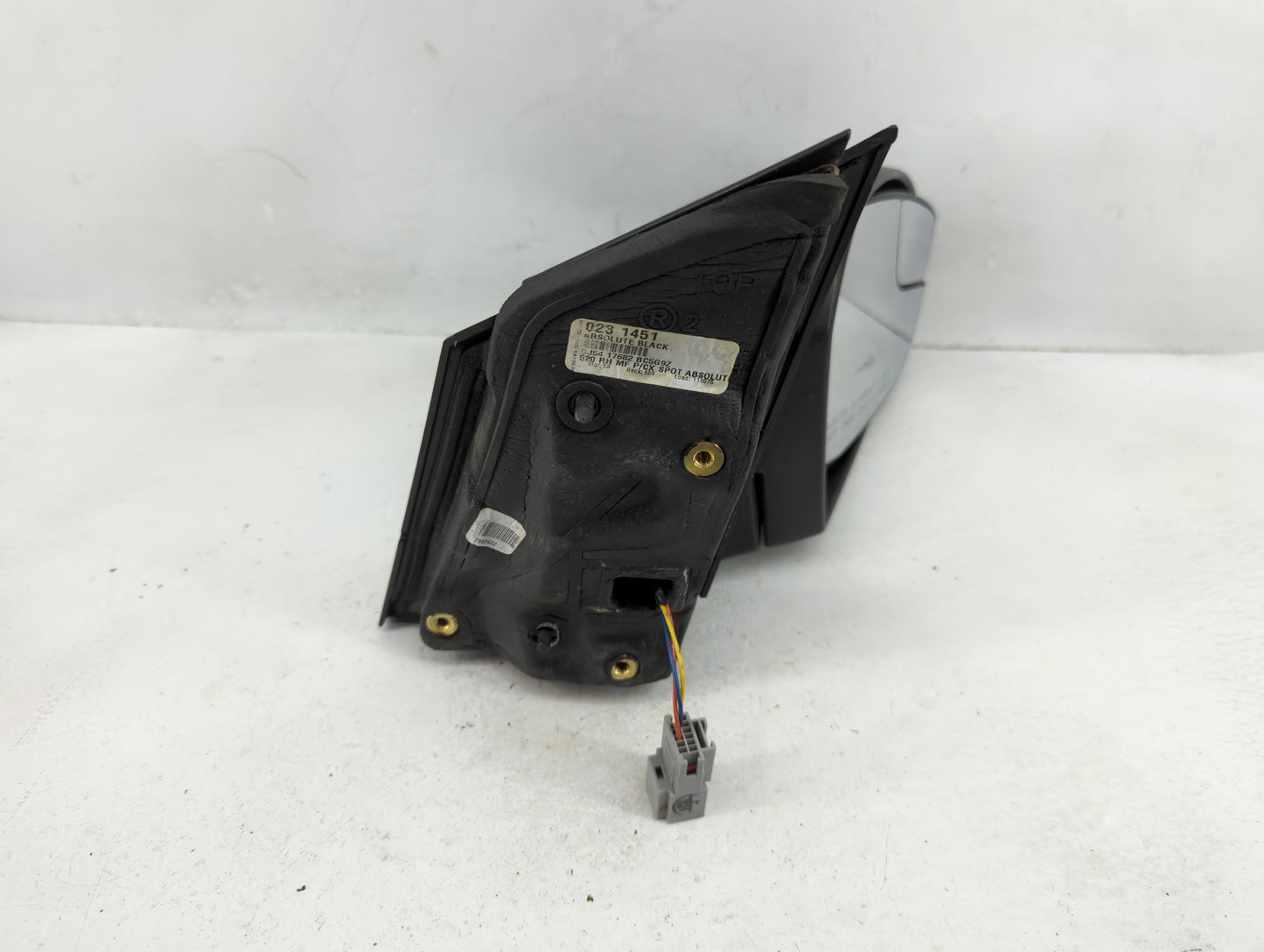2017-2019 Ford Escape Passenger Side View Mirror - Right Door Mirror OEM Used - Oemusedautoparts1.com