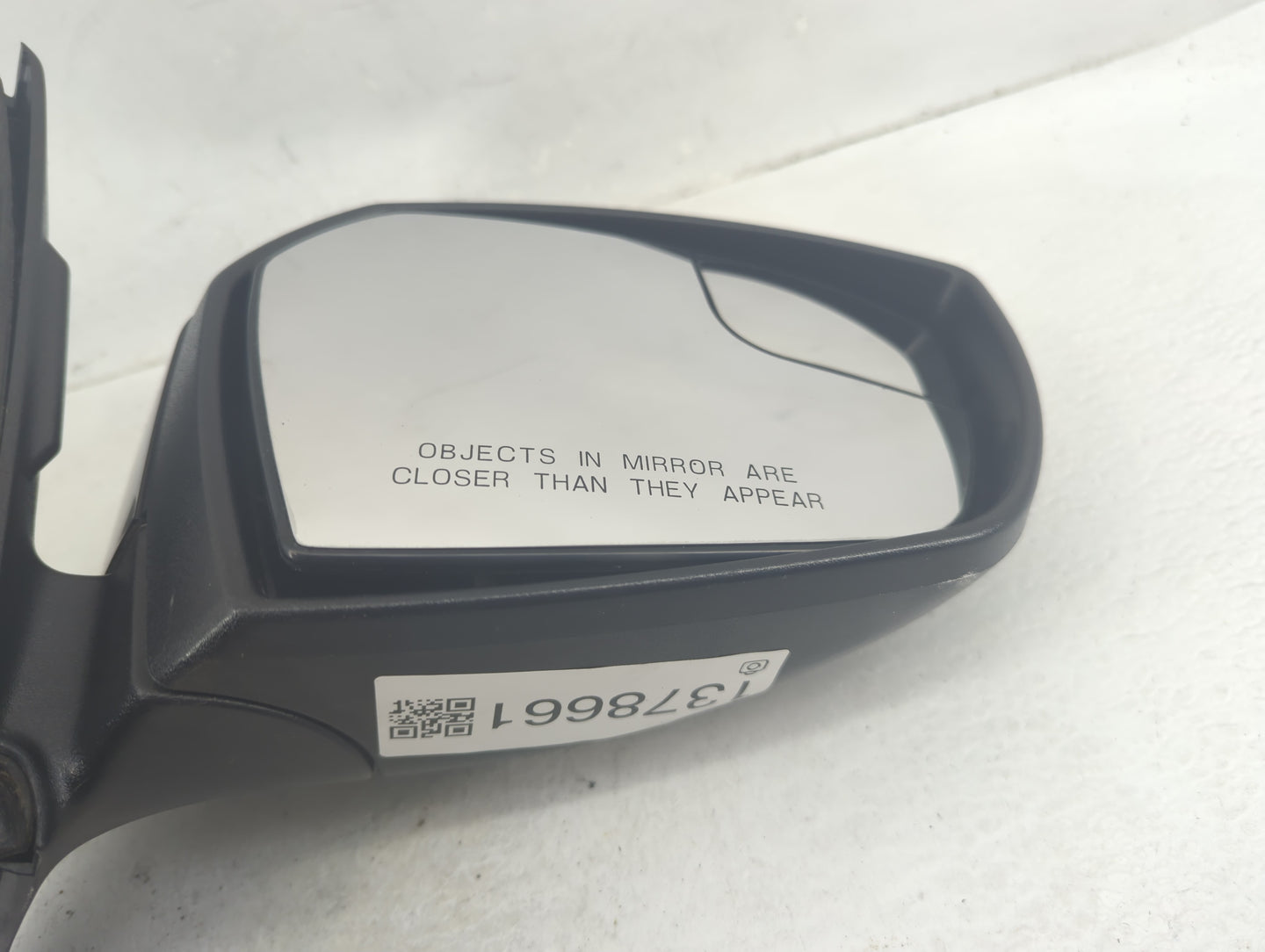 2017-2019 Ford Escape Passenger Side View Mirror - Right Door Mirror OEM Used - Oemusedautoparts1.com