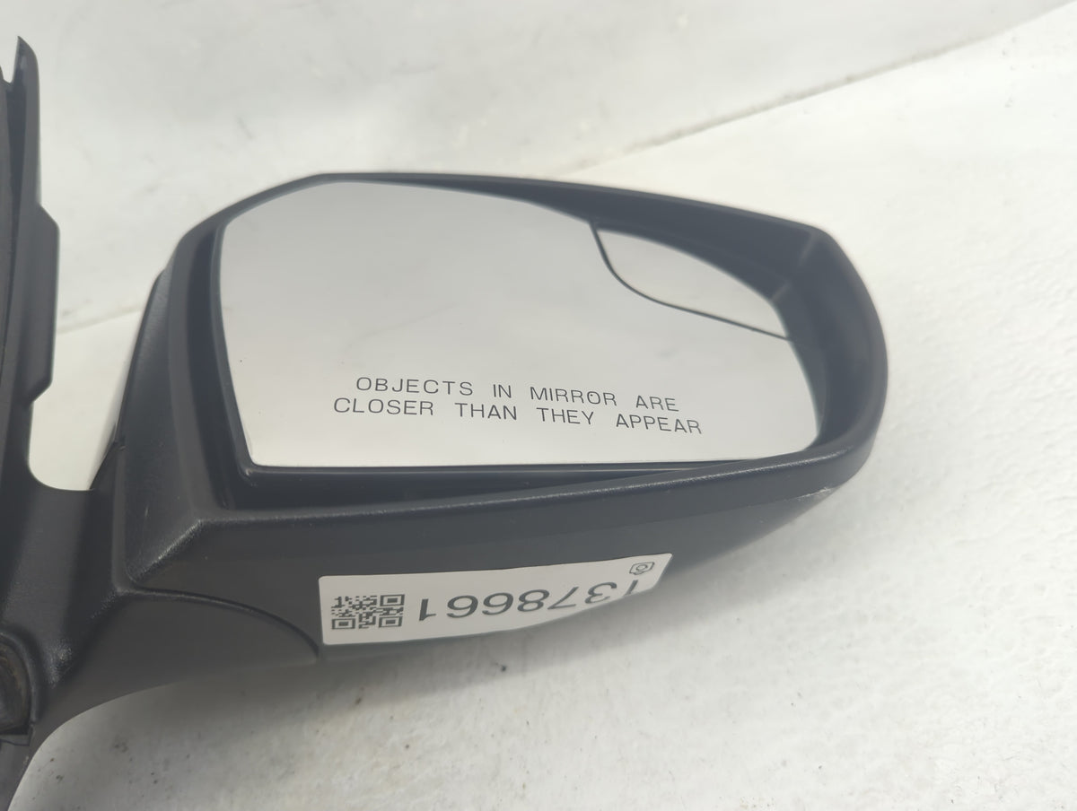 2017-2019 Ford Escape Passenger Side View Mirror - Right Door Mirror OEM Used - Oemusedautoparts1.com