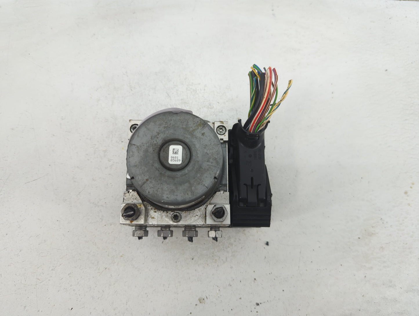 2017-2019 Ford Escape ABS Pump Control Module Replacement P/N:GV61-2C405-CJ Fits Fits 2017 2018 2019 OEM Used Auto Parts - O