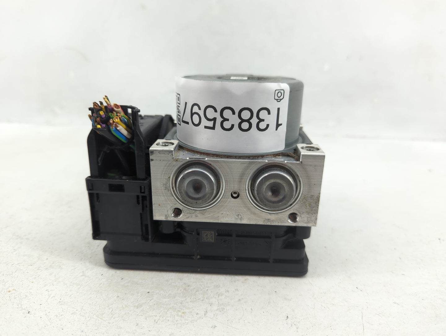 2017-2019 Ford Escape ABS Pump Control Module Replacement P/N:GV61-2C405-CJ Fits Fits 2017 2018 2019 OEM Used Auto Parts - O