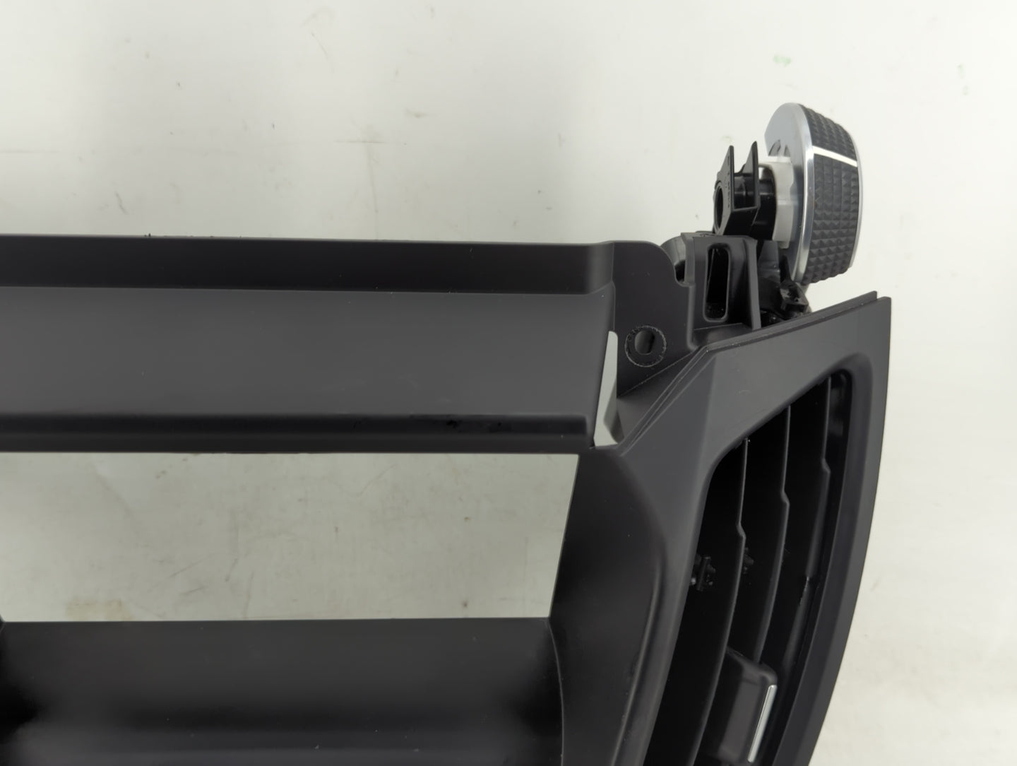 2017-2019 Ford Escape Radio Control Panel - Oemusedautoparts1.com