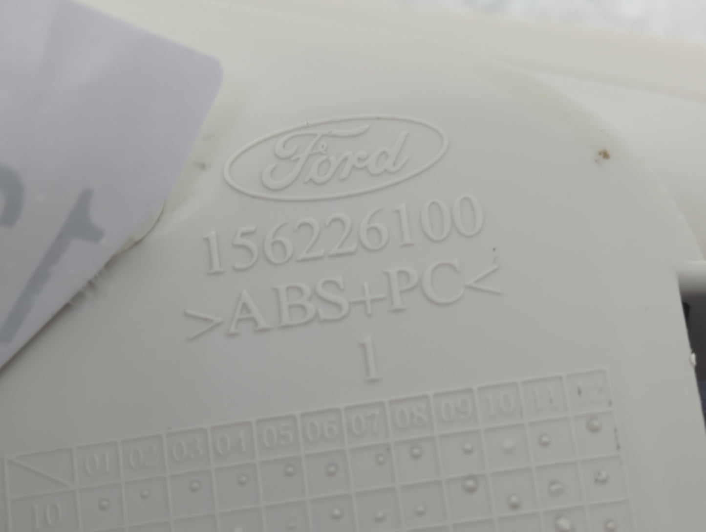 2018 Ford Escape Overhead Roof Console - Oemusedautoparts1.com
