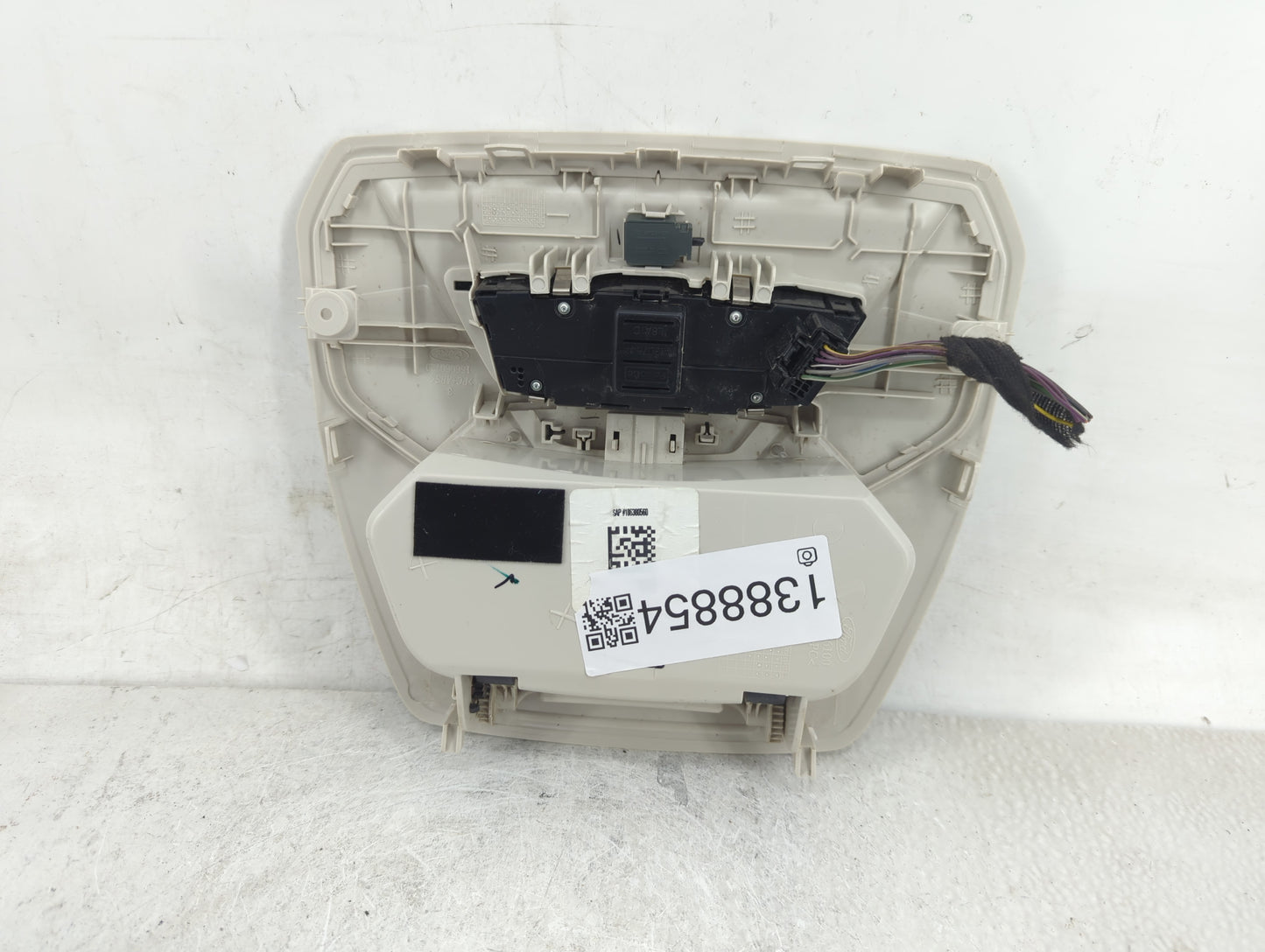 2018 Ford Escape Overhead Roof Console - Oemusedautoparts1.com