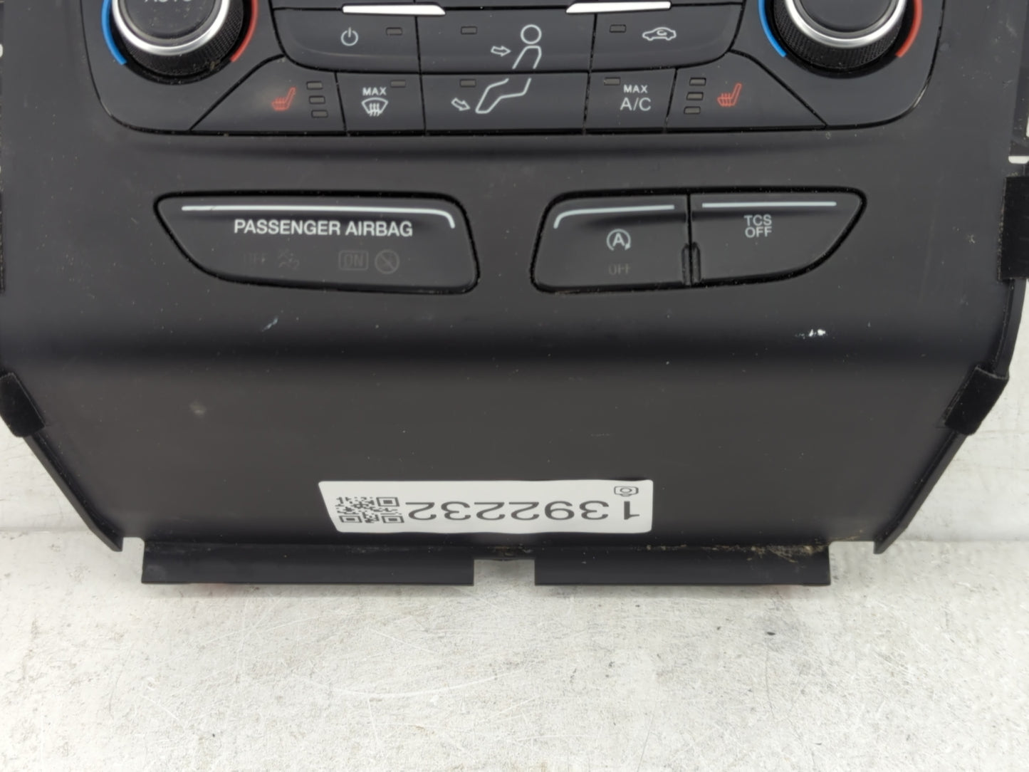 2018-2019 Ford Escape Climate Control Module Temperature AC/Heater Replacement P/N:GJ5T-18C612-CJ Fits Fits 2018 2019 OEM Us