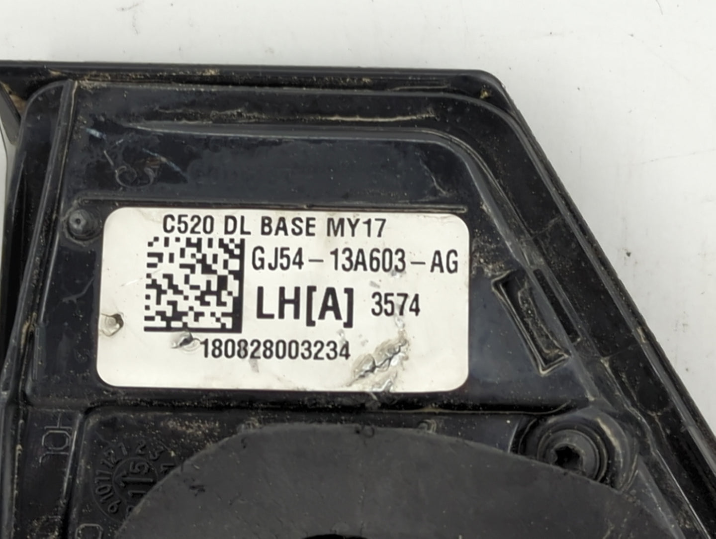2017-2018 Ford Escape Tail Light Assembly Driver Left OEM P/N:GJ54-13A603-AG Fits Fits 2017 2018 OEM Used Auto Parts - Oemus