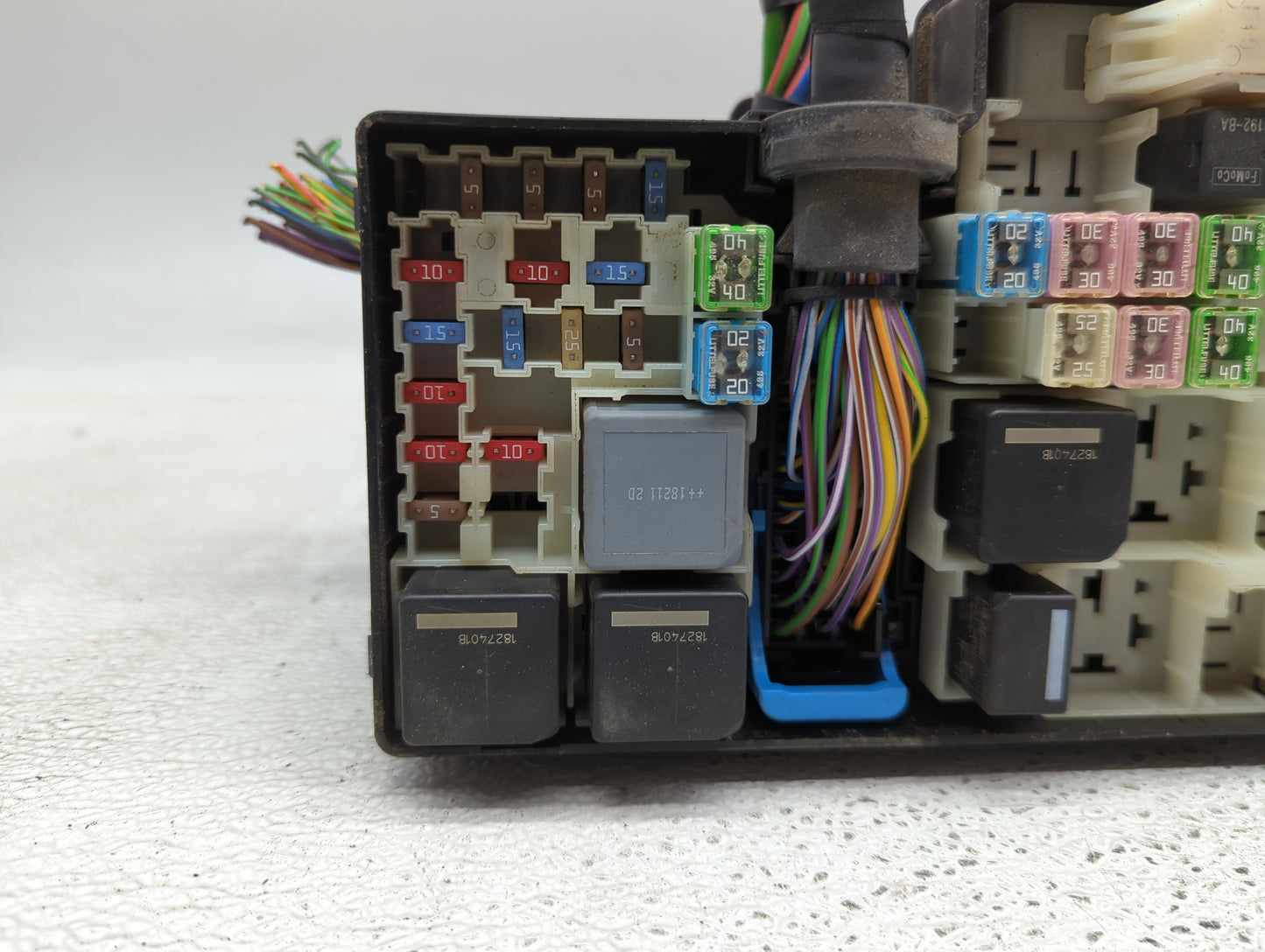 2018 Ford Escape Fusebox Fuse Box Panel Relay Module P/N:AV6T-14A067-AD Fits OEM Used Auto Parts - Oemusedautoparts1.com