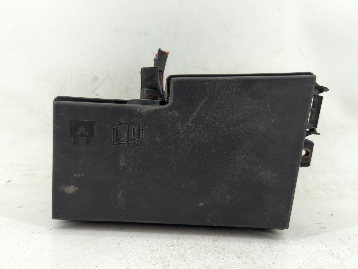 2018 Ford Escape Fusebox Fuse Box Panel Relay Module P/N:GJ7T-14A076-CA Fits OEM Used Auto Parts - Oemusedautoparts1.com
