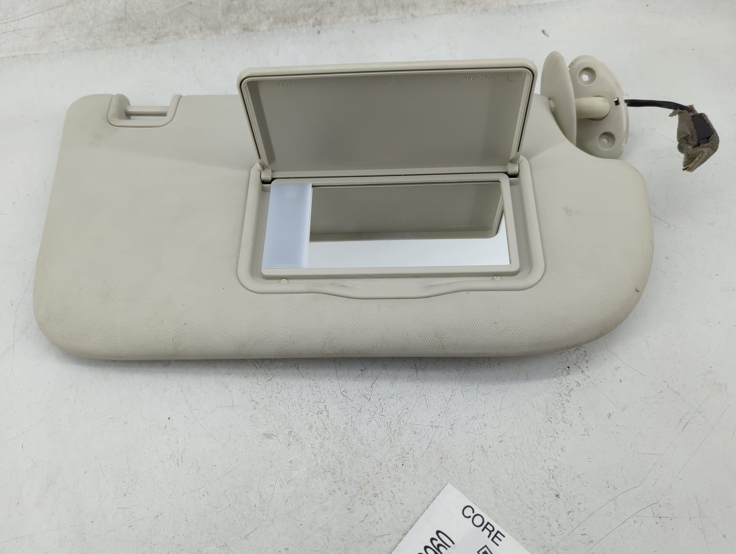 2013-2019 Ford Escape Sun Visor Shade Replacement Passenger Right Mirror Fits Fits 2013 2014 2015 2016 2017 2018 2019 OEM Us