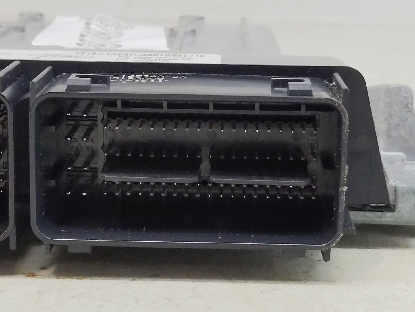 2017-2019 Ford Escape PCM Engine Control Computer ECU ECM PCU OEM P/N:HJ5A-12A650-MA Fits Fits 2017 2018 2019 OEM Used Auto 