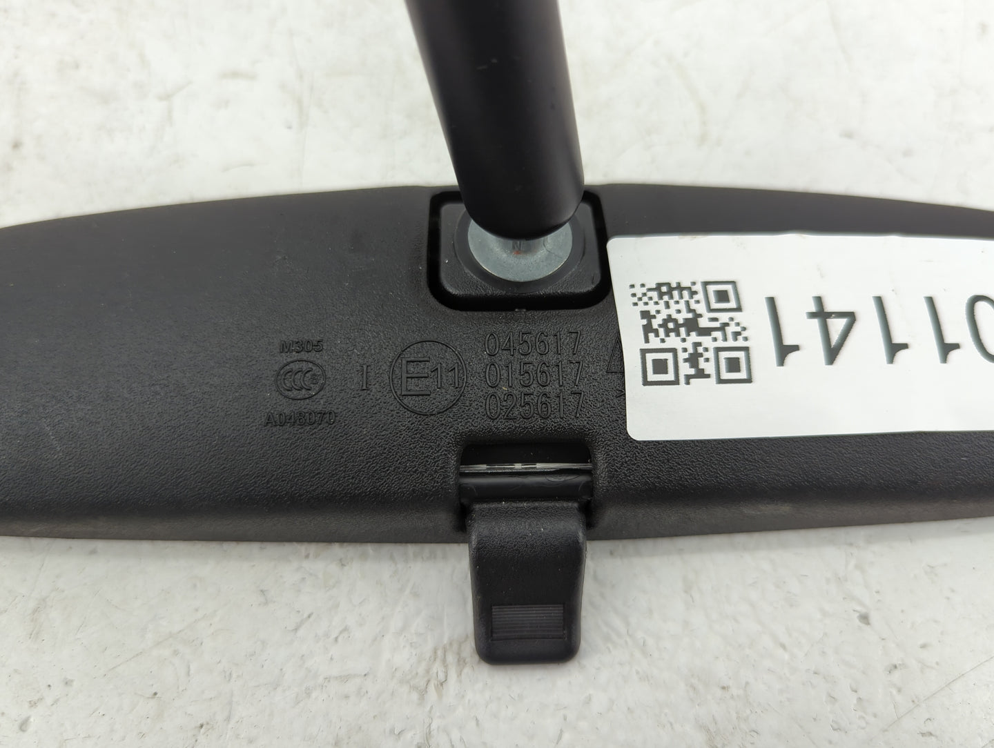 2017-2019 Ford Escape Interior Rear View Mirror Replacement OEM P/N:A048070 Fits Fits 2015 2016 2017 2018 2019 OEM Used Auto