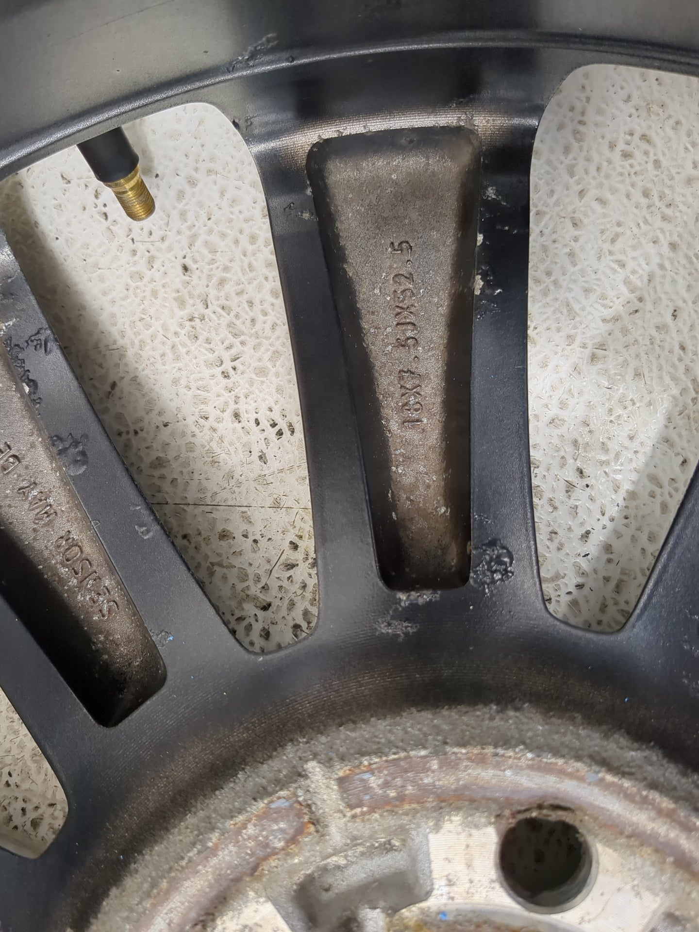 2017-2019 Ford Escape Oem Wheel Rim - Oemusedautoparts1.com