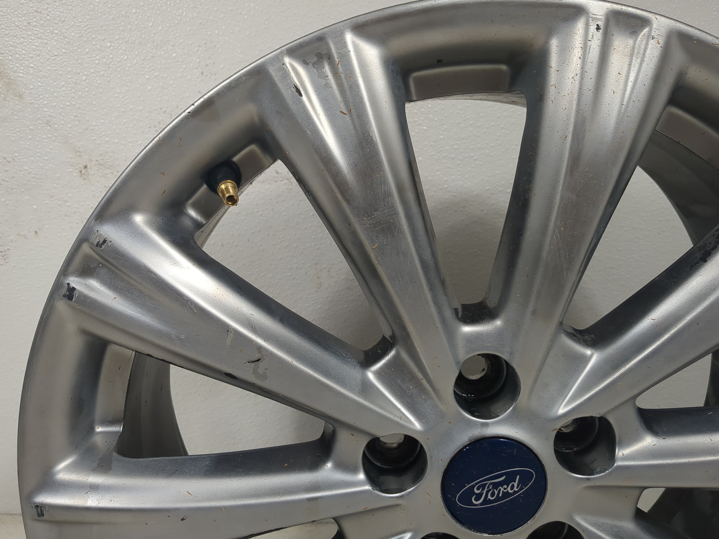 2018 Ford Escape Oem Wheel Rim 1401741 - Oemusedautoparts1.com