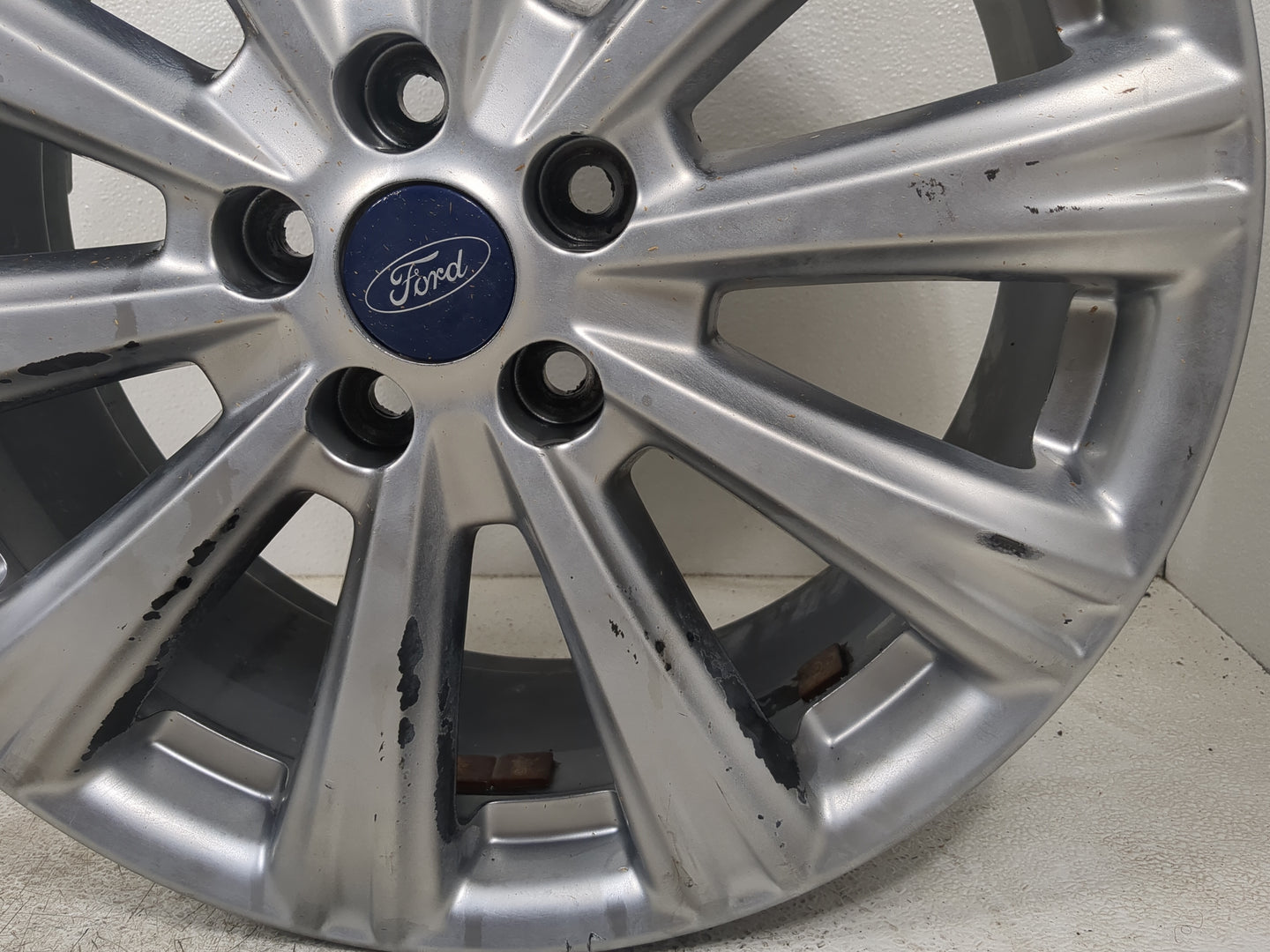 2018 Ford Escape Oem Wheel Rim 1401741 - Oemusedautoparts1.com