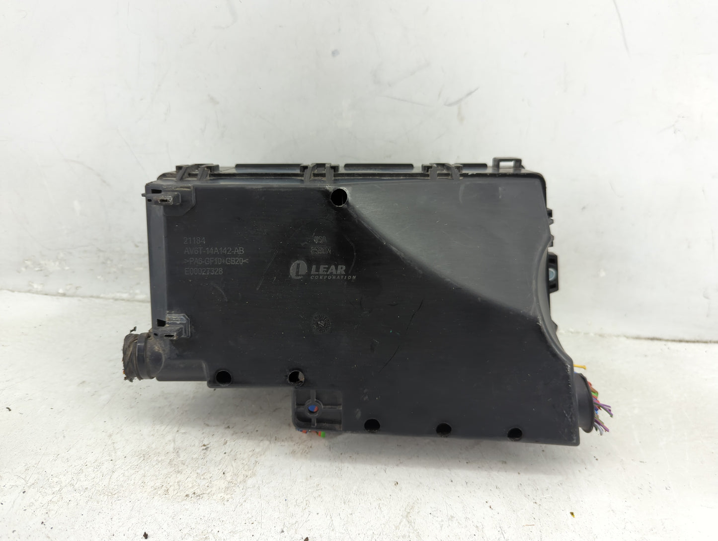 2018 Ford Escape Fusebox Fuse Box Panel Relay Module P/N:AV6T-14A142-AB Fits OEM Used Auto Parts - Oemusedautoparts1.com