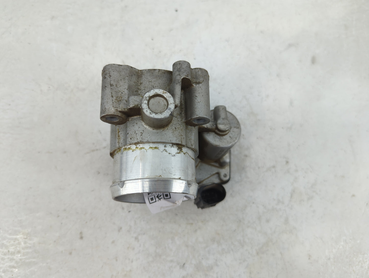2017-2019 Ford Escape Throttle Body P/N:DS7G-9F991-CA Fits Fits 2014 2015 2016 2017 2018 2019 2020 OEM Used Auto Parts - Oem