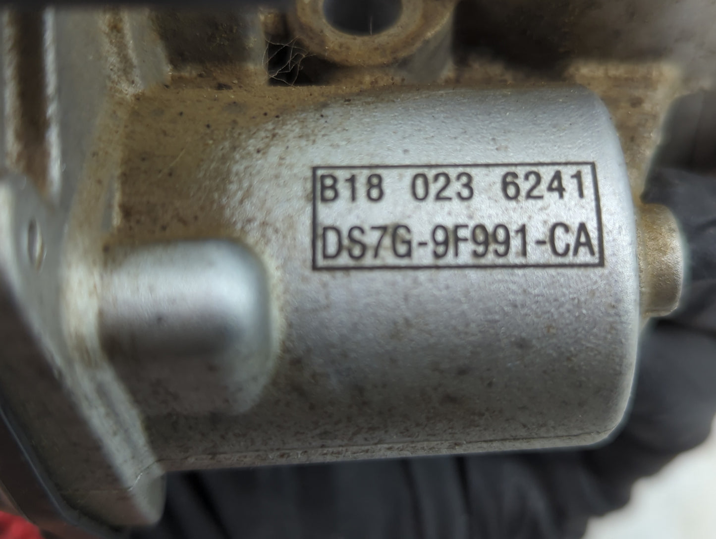 2017-2019 Ford Escape Throttle Body P/N:DS7G-9F991-CA Fits Fits 2014 2015 2016 2017 2018 2019 2020 OEM Used Auto Parts - Oem