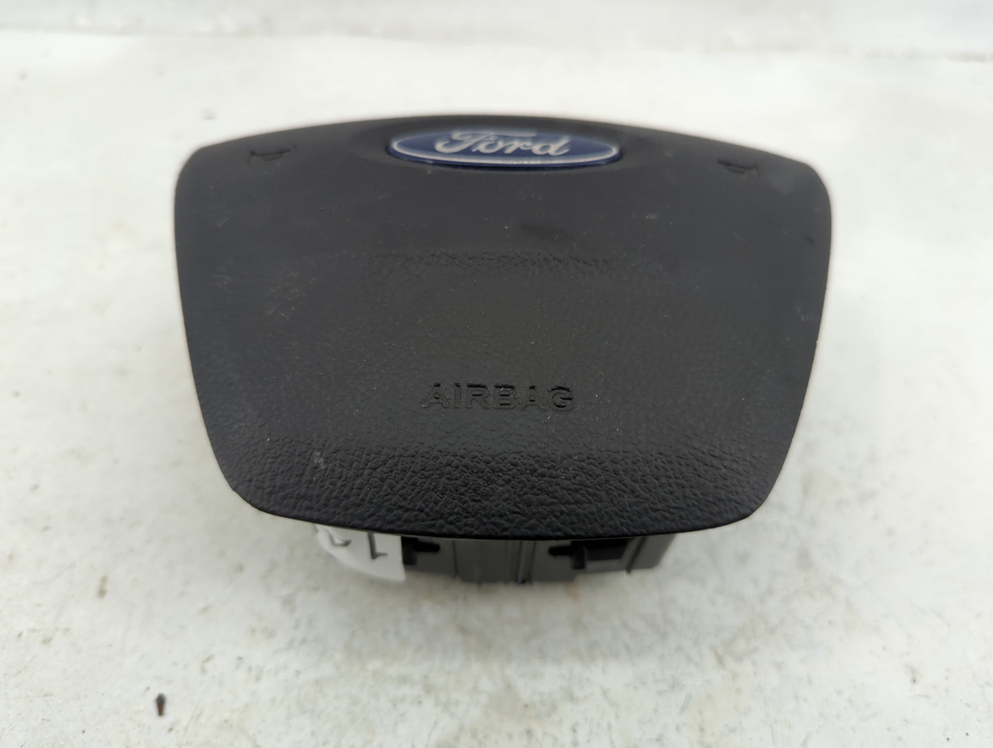 2017-2019 Ford Escape Air Bag Driver Left Steering Wheel Mounted P/N:GJ54A043B13AB3ZHE Fits Fits 2017 2018 2019 OEM Used Aut
