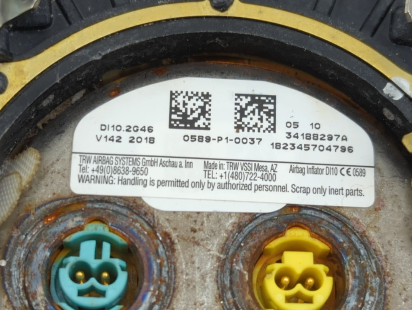 2017-2019 Ford Escape Air Bag Driver Left Steering Wheel Mounted P/N:GJ54A043B13AB3ZHE Fits Fits 2017 2018 2019 OEM Used Aut