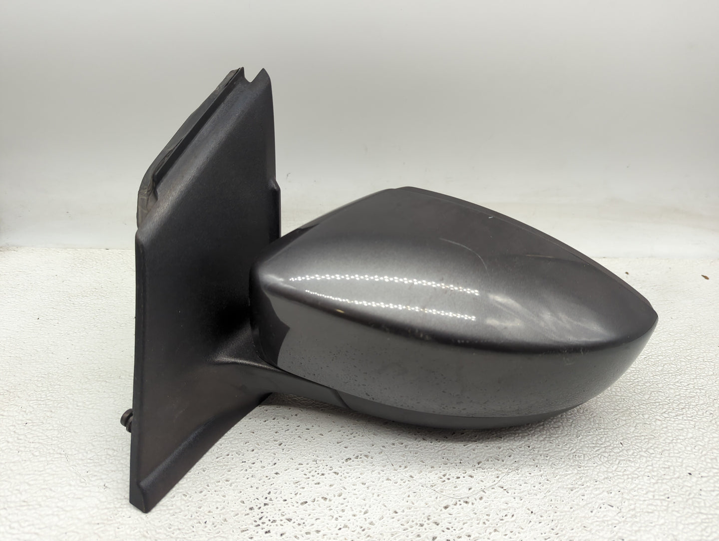 2017-2019 Ford Escape Driver Side View Mirror - Left Door Mirror OEM Used - Oemusedautoparts1.com
