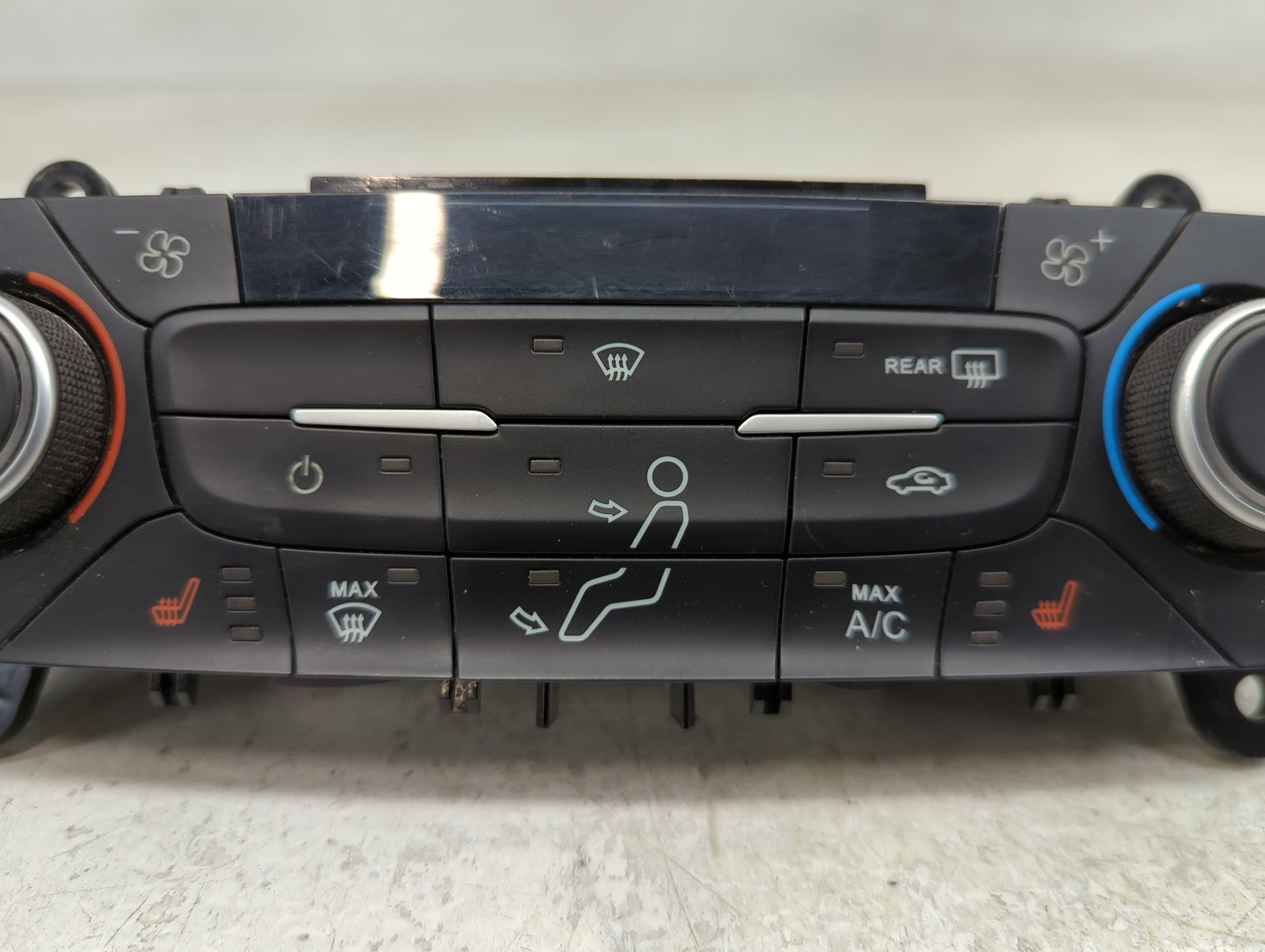 2018-2019 Ford Escape Climate Control Module Temperature AC/Heater Replacement P/N:GJ5T-18C612-CJ Fits Fits 2018 2019 OEM Us