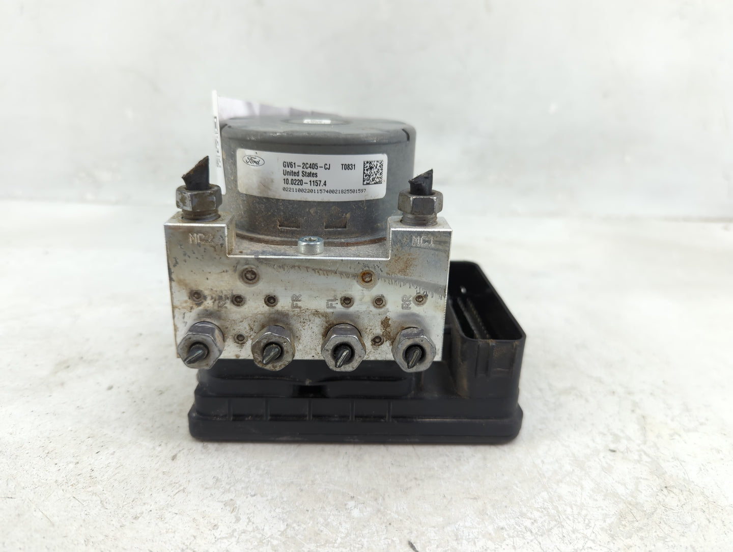 2017-2019 Ford Escape ABS Pump Control Module Replacement P/N:GV61-2C405-CJ Fits Fits 2017 2018 2019 OEM Used Auto Parts - O