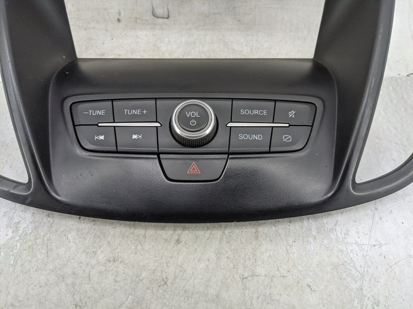2017-2019 Ford Escape Radio Control Panel - Oemusedautoparts1.com