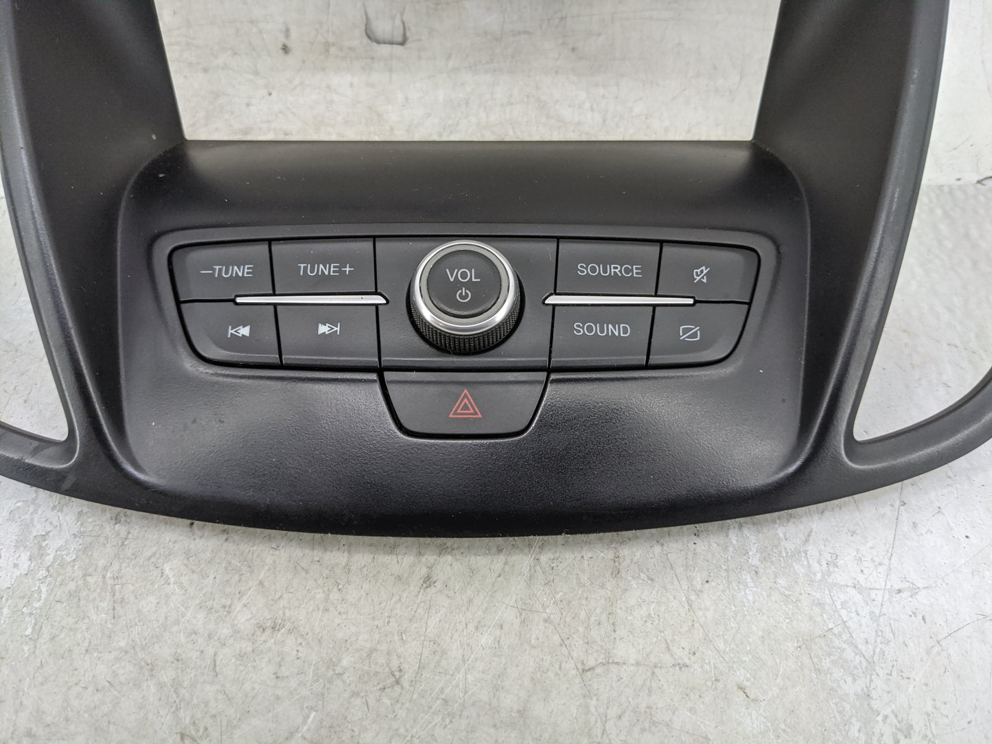 2017-2019 Ford Escape Radio Control Panel - Oemusedautoparts1.com