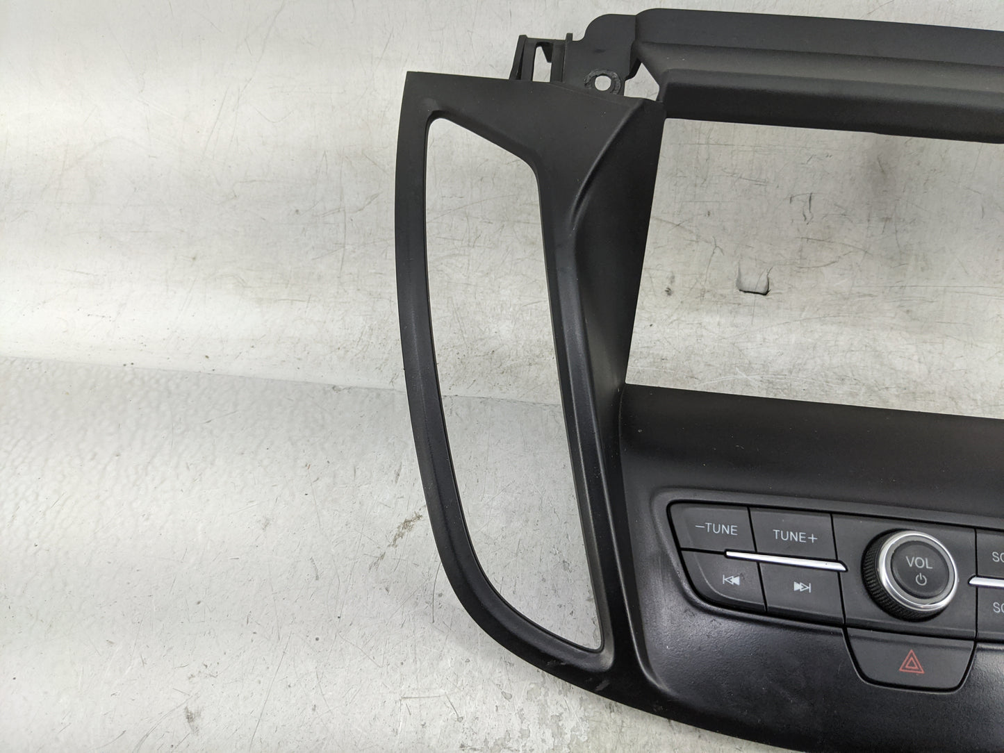 2017-2019 Ford Escape Radio Control Panel - Oemusedautoparts1.com