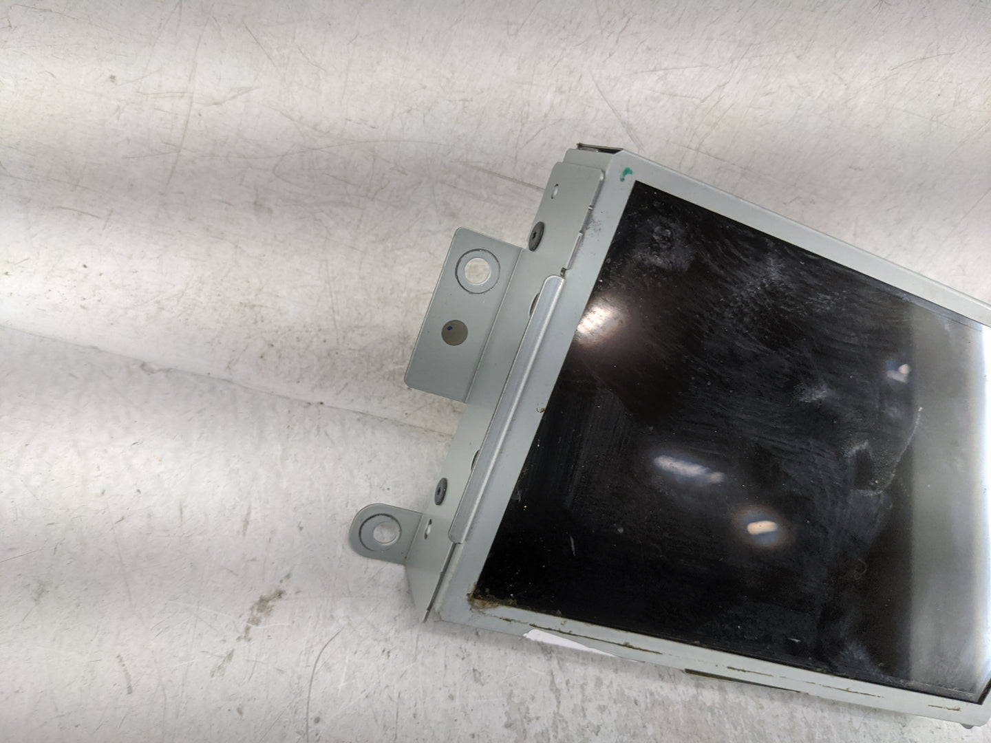 2016-2019 Ford Escape Information Display Screen - Oemusedautoparts1.com