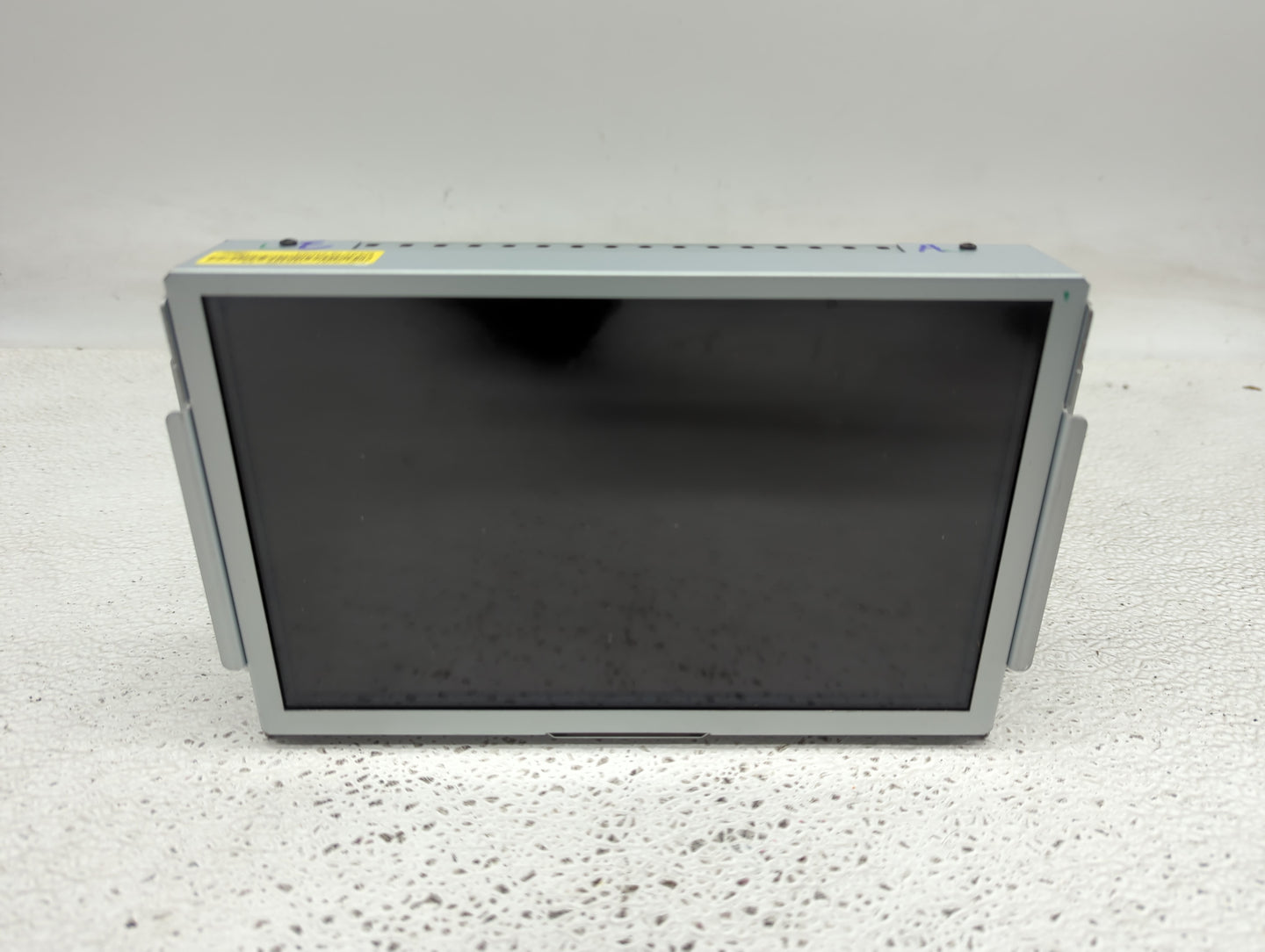 2016-2019 Ford Escape Information Display Screen - Oemusedautoparts1.com