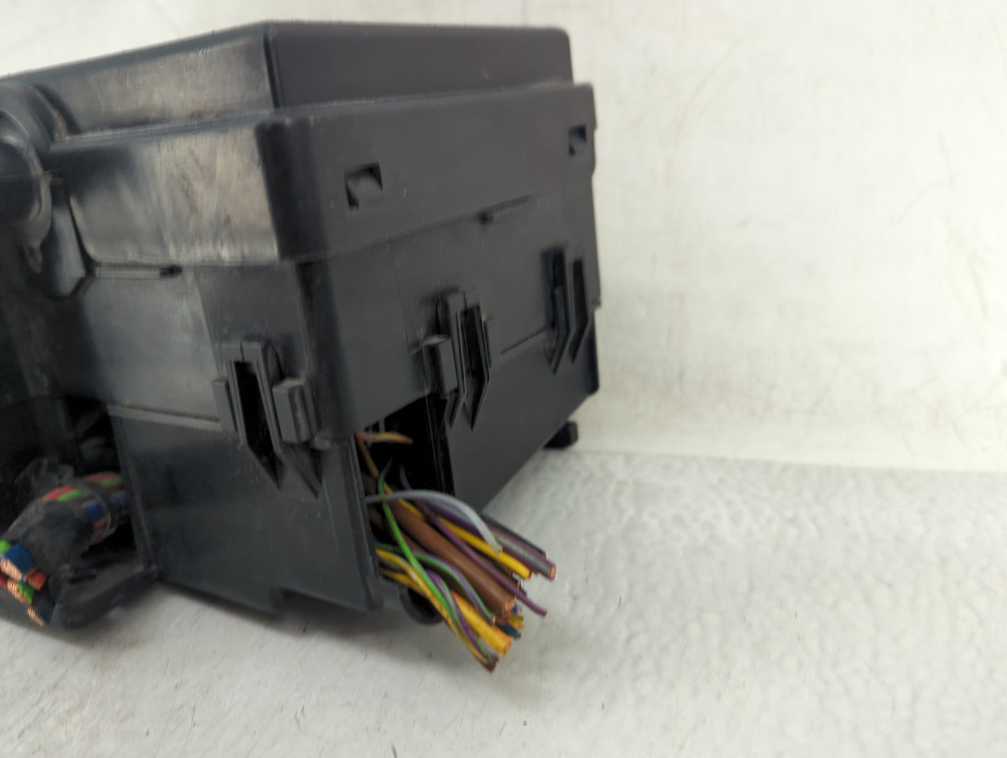 2018 Ford Escape Fusebox Fuse Box Panel Relay Module P/N:GJ7T-14A076-BA 19648 000 001, 21090 000 001 Fits OEM Used Auto Part