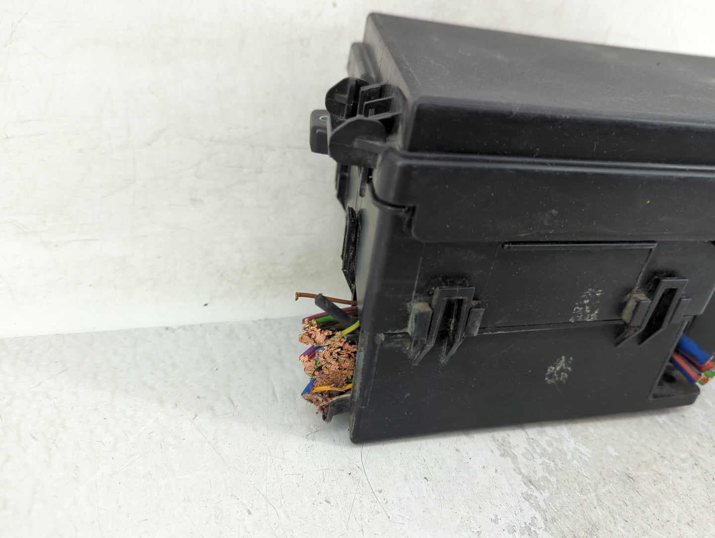 2018 Ford Escape Fusebox Fuse Box Panel Relay Module P/N:AV6T-14A067-AD Fits OEM Used Auto Parts - Oemusedautoparts1.com