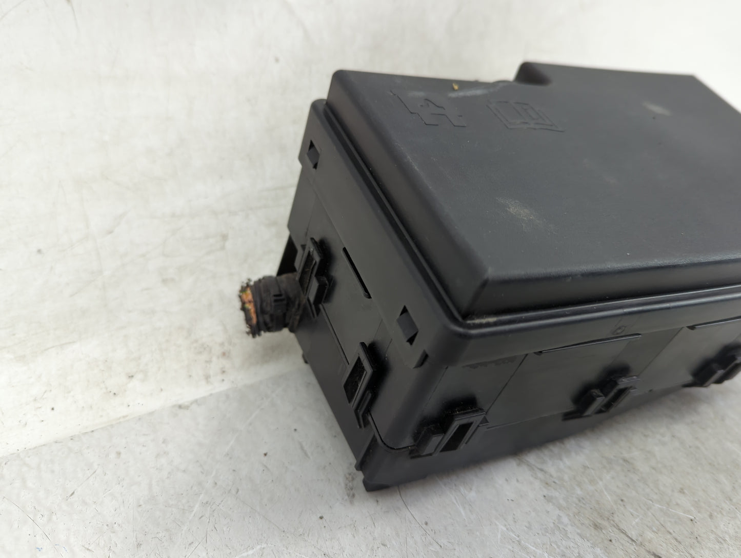 2018 Ford Escape Fusebox Fuse Box Panel Relay Module P/N:AV6T-14A067-AD Fits OEM Used Auto Parts - Oemusedautoparts1.com