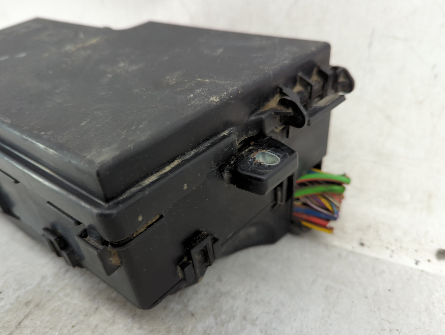 2018 Ford Escape Fusebox Fuse Box Panel Relay Module P/N:E02345500 AV6T-14A067-AD Fits OEM Used Auto Parts - Oemusedautopart