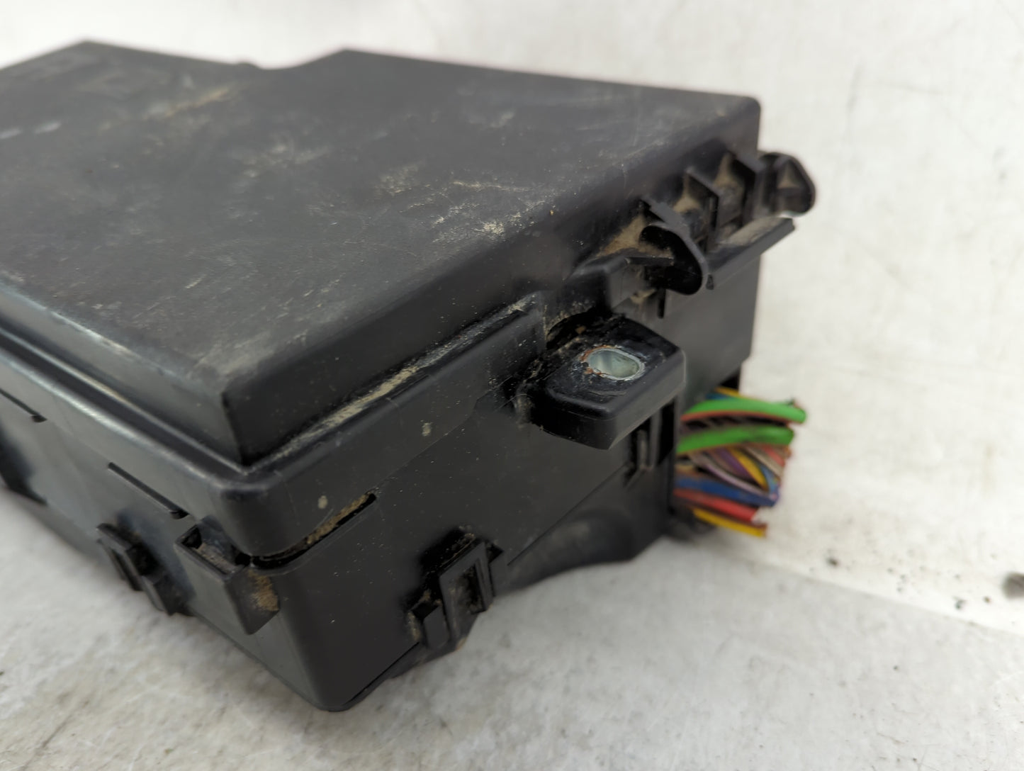 2018 Ford Escape Fusebox Fuse Box Panel Relay Module P/N:E02345500 AV6T-14A067-AD Fits OEM Used Auto Parts - Oemusedautopart