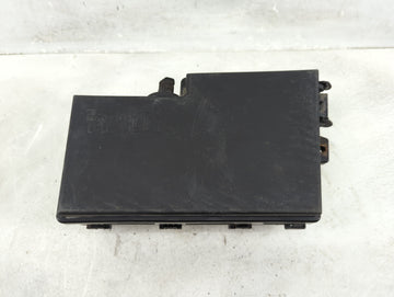 2018 Ford Escape Fusebox Fuse Box Panel Relay Module P/N:GJ7T-14A076-CA 19648 000 002, 21090 000 001 Fits OEM Used Auto Part