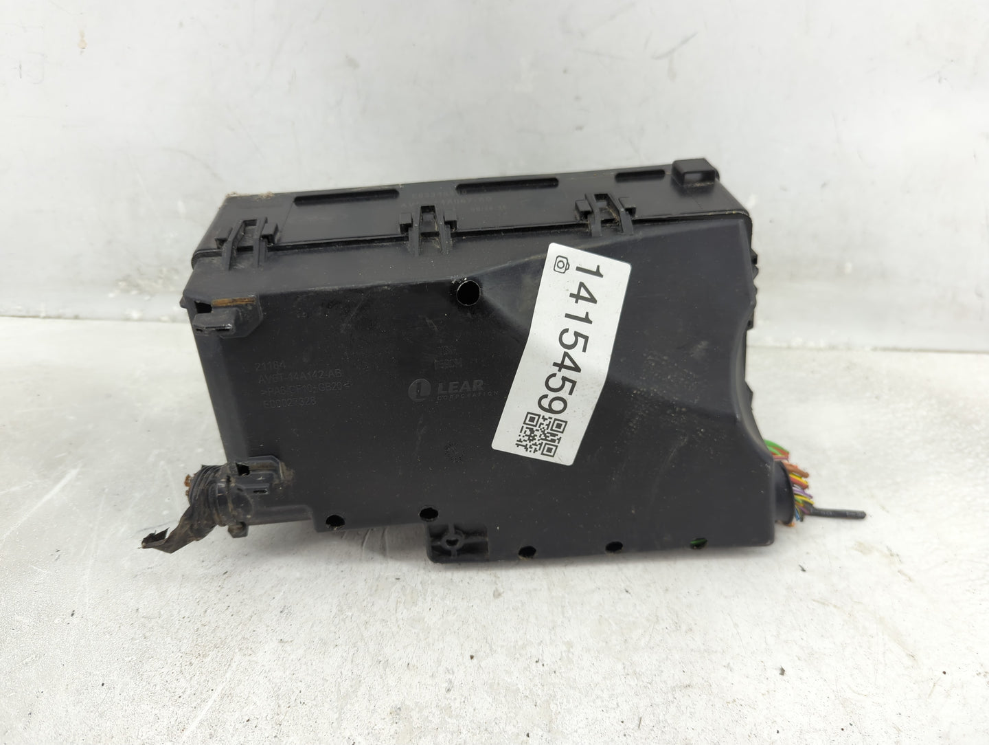 2018 Ford Escape Fusebox Fuse Box Panel Relay Module P/N:GJ7T-14A076-CA 19648 000 002, 21090 000 001 Fits OEM Used Auto Part